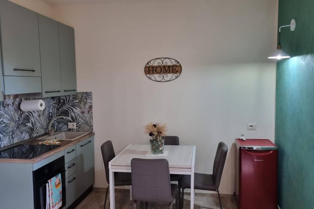 Appartamento Margherita Crespina Exterior photo